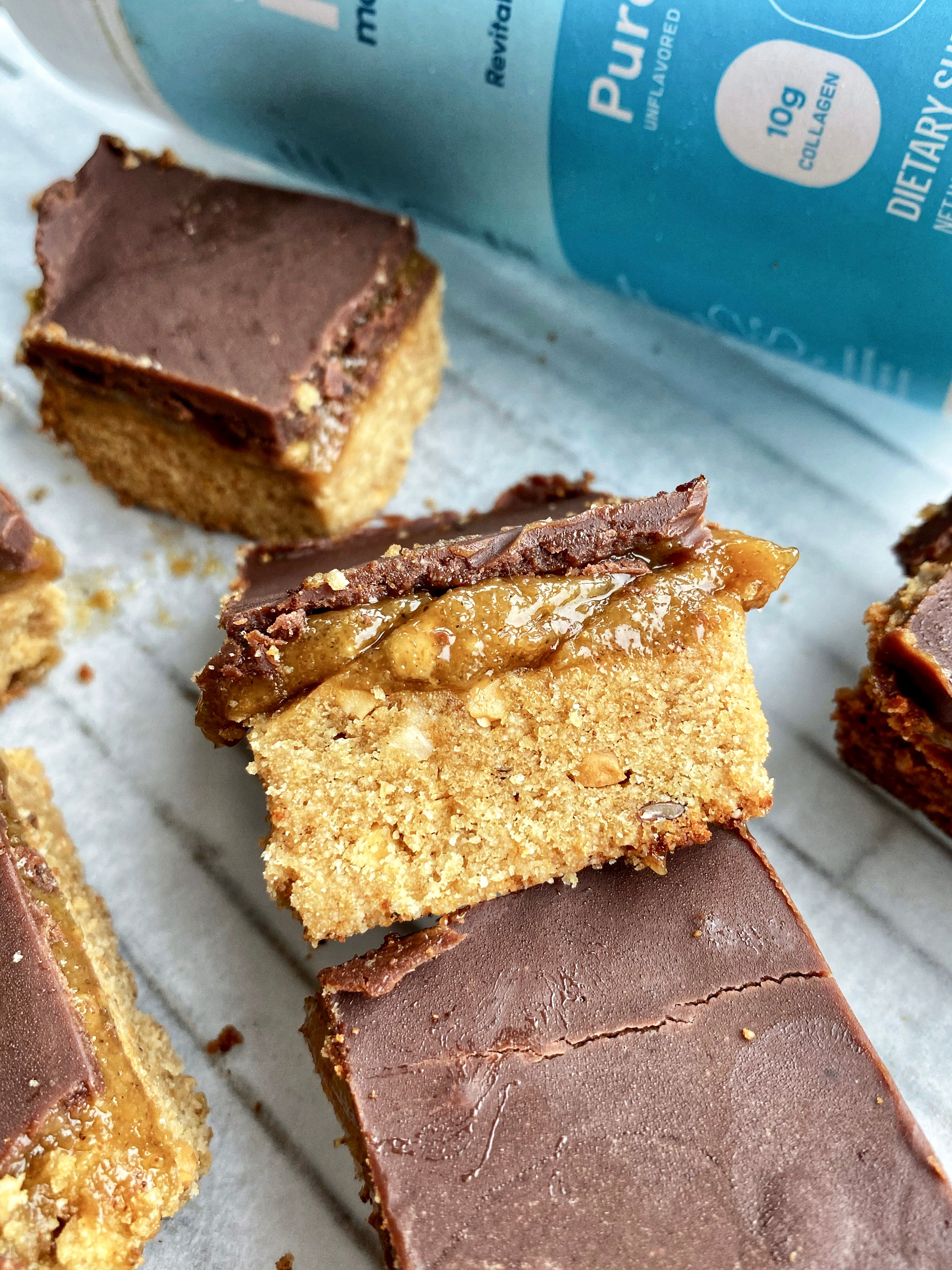 Caramel Chai Cookie Bars