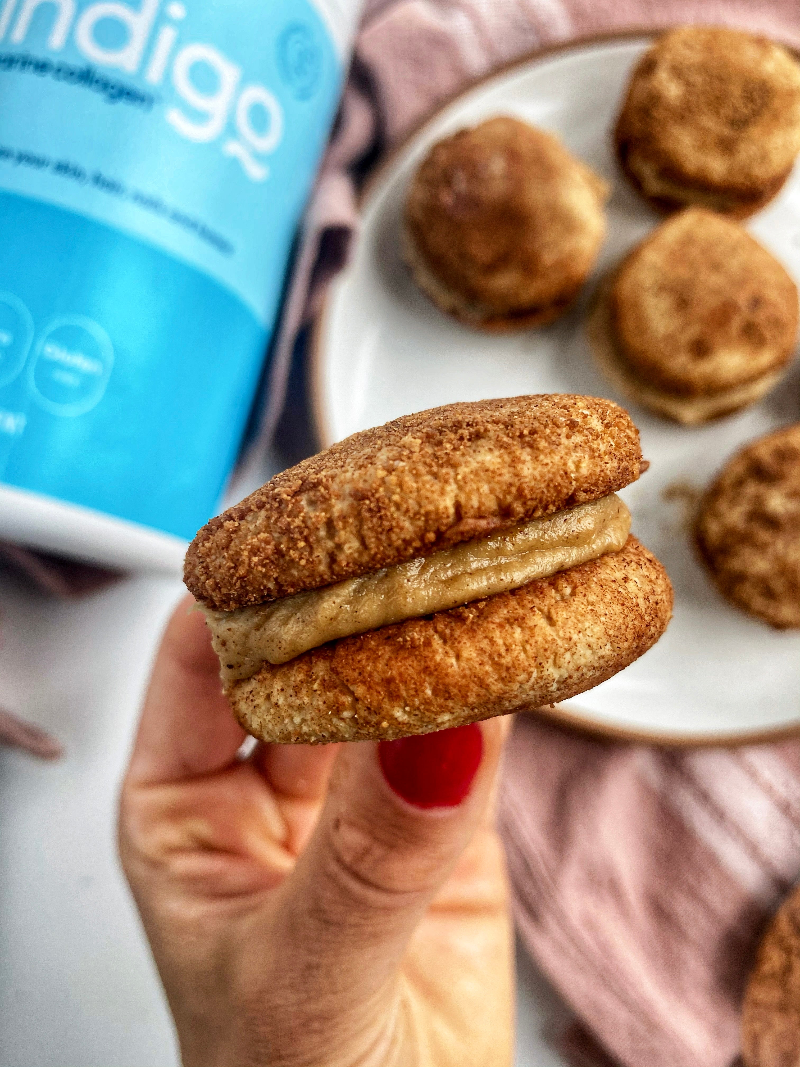 Snickerdoodle Cheesecake Cookie Sandwiches